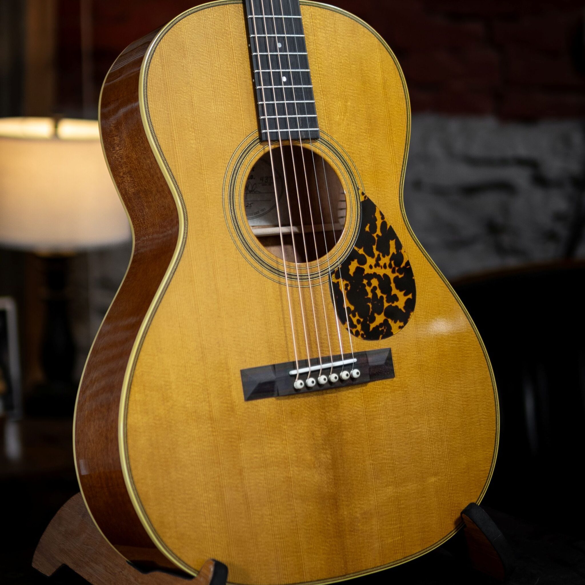 GC-Bluegrass Bell, 4379 - Gallagher Guitar